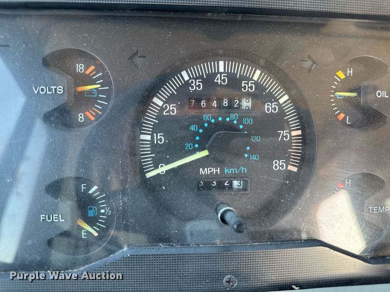 image for item EM3585 1991 Holiday Rambler Aluma Lite RV