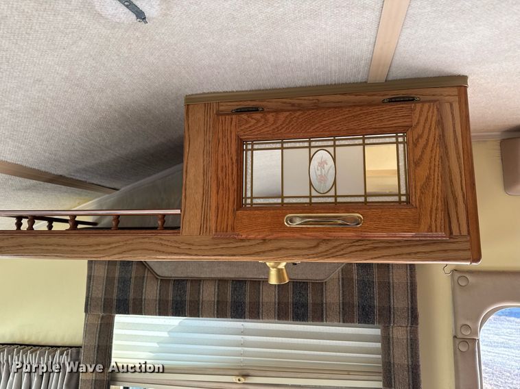 image for item EM3585 1991 Holiday Rambler Aluma Lite RV