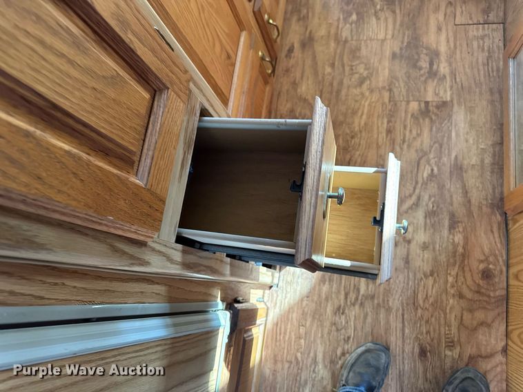 image for item EM3585 1991 Holiday Rambler Aluma Lite RV