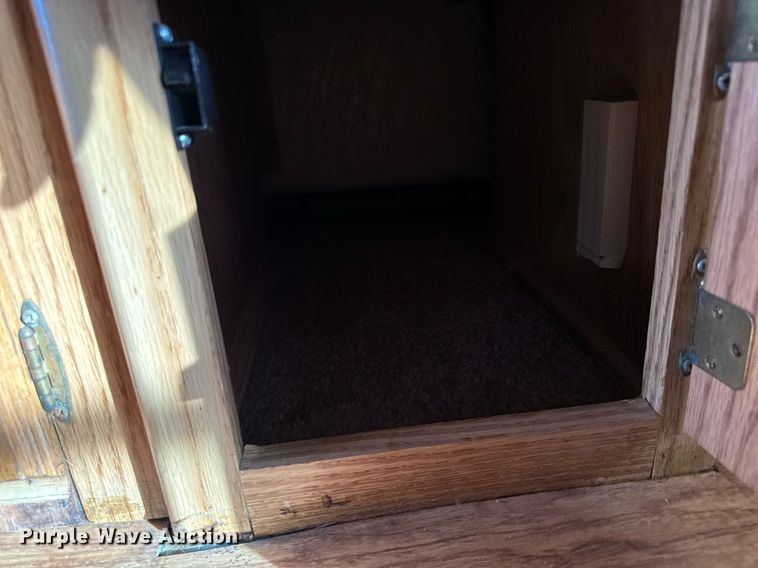 image for item EM3585 1991 Holiday Rambler Aluma Lite RV