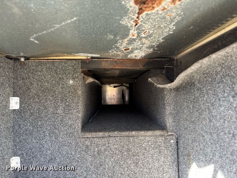 image for item EM3585 1991 Holiday Rambler Aluma Lite RV