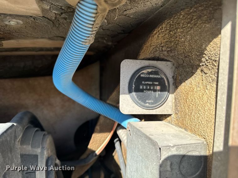 image for item EM3585 1991 Holiday Rambler Aluma Lite RV