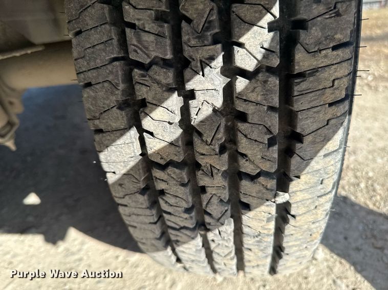 image for item EM3585 1991 Holiday Rambler Aluma Lite RV