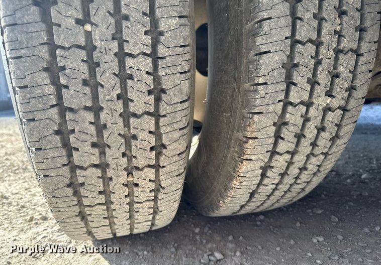 image for item EM3585 1991 Holiday Rambler Aluma Lite RV