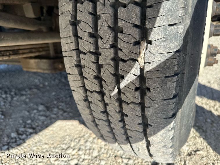 image for item EM3585 1991 Holiday Rambler Aluma Lite RV