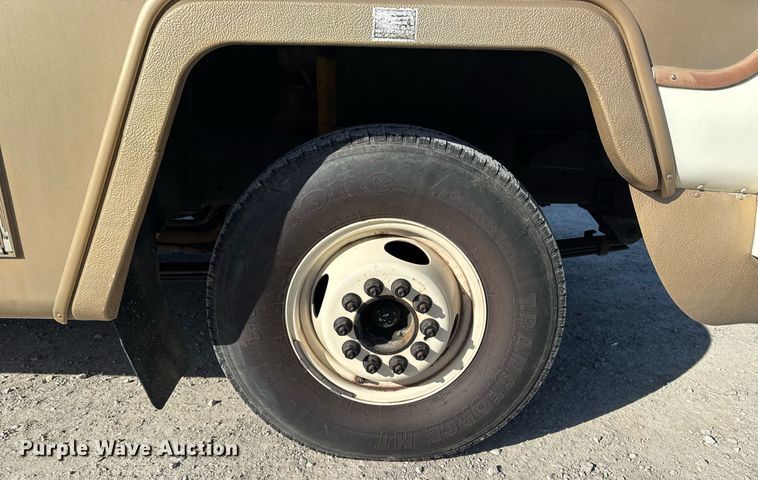 image for item EM3585 1991 Holiday Rambler Aluma Lite RV