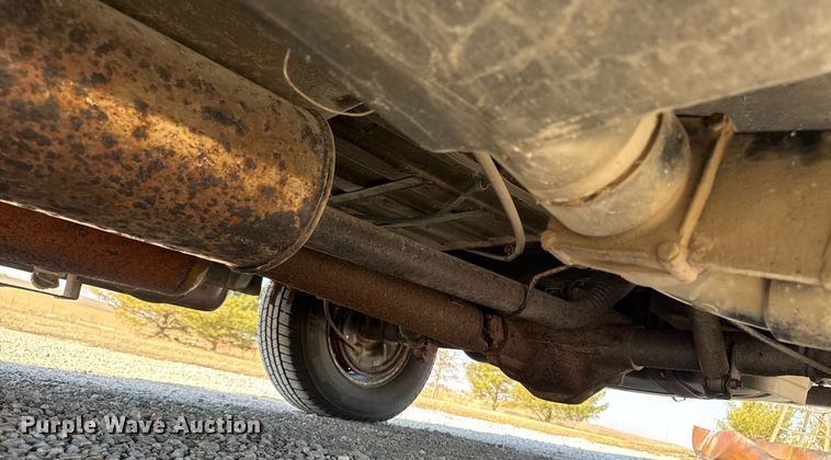 image for item EM3586 1997 Xplorer MUR-VAN HT RV