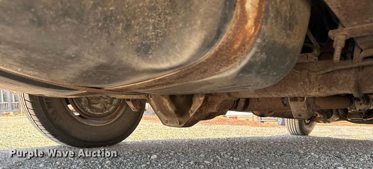 image for item EM3586 1997 Xplorer MUR-VAN HT RV