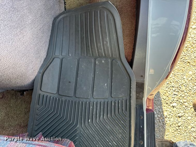 image for item EM3586 1997 Xplorer MUR-VAN HT RV