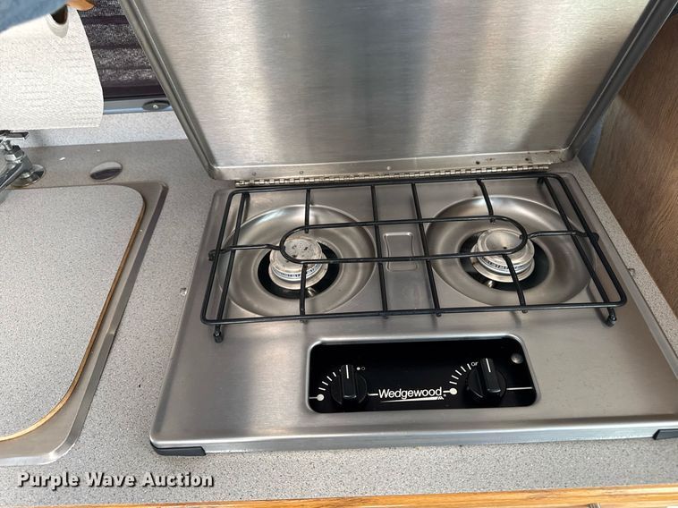 image for item EM3586 1997 Xplorer MUR-VAN HT RV