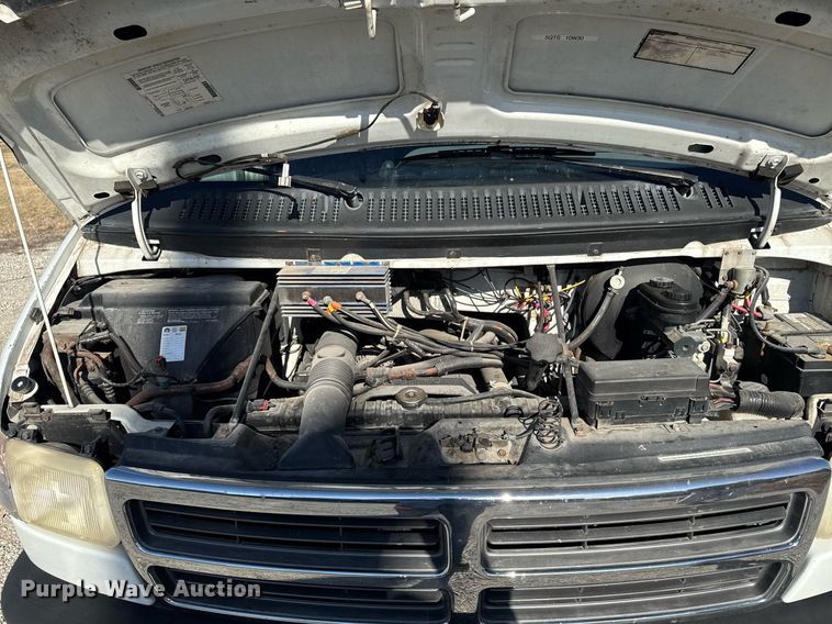 image for item EM3586 1997 Xplorer MUR-VAN HT RV