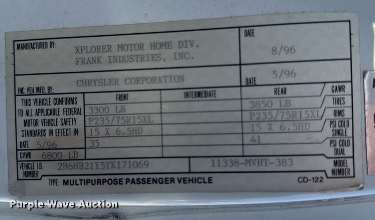 image for item EM3586 1997 Xplorer MUR-VAN HT RV