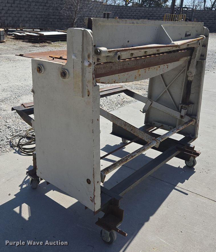 image for item EN3512 Klutch Deluxe Foot Shear shear