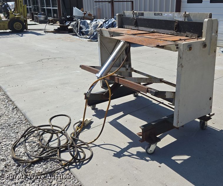 image for item EN3512 Klutch Deluxe Foot Shear shear