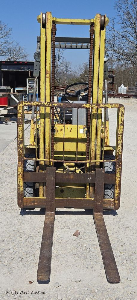 image for item EN3513 Mitsubishi FG25 forklift