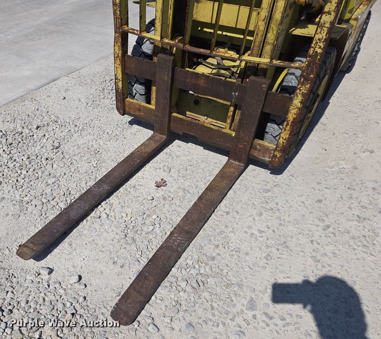 image for item EN3513 Mitsubishi FG25 forklift
