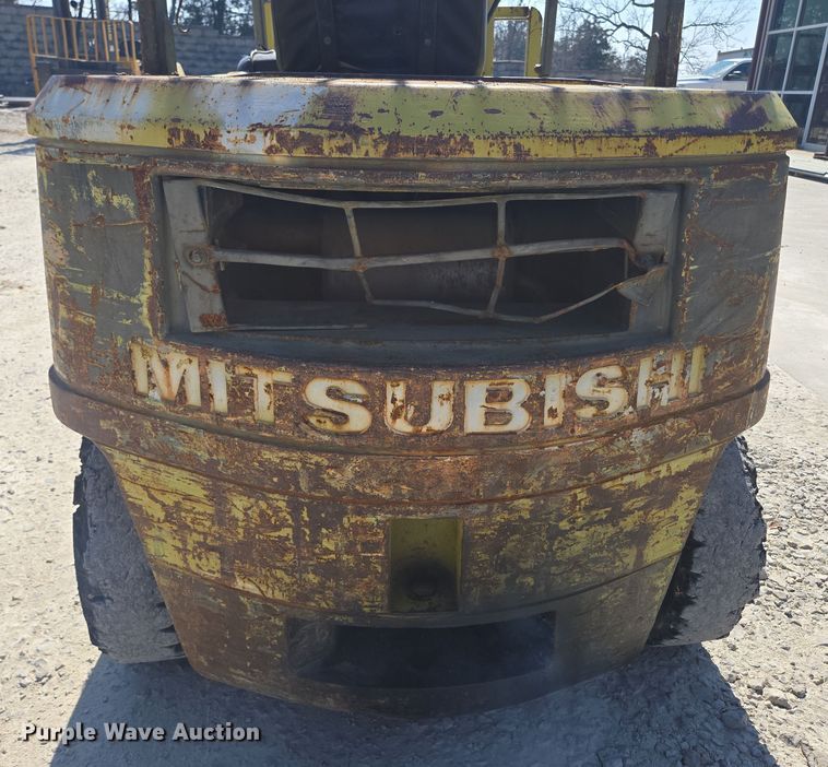 image for item EN3513 Mitsubishi FG25 forklift