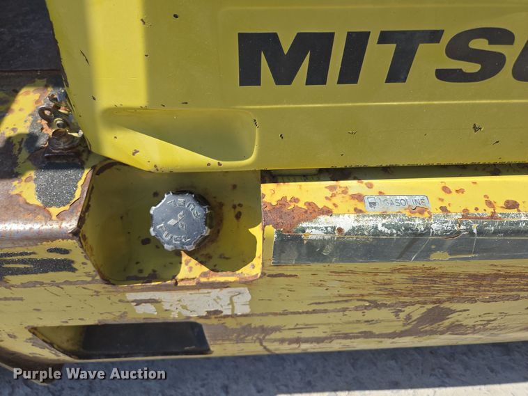 image for item EN3513 Mitsubishi FG25 forklift