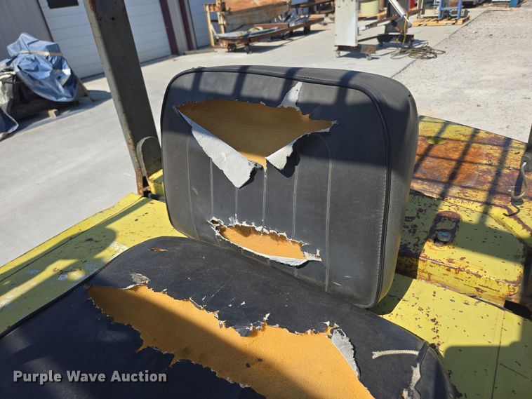 image for item EN3513 Mitsubishi FG25 forklift