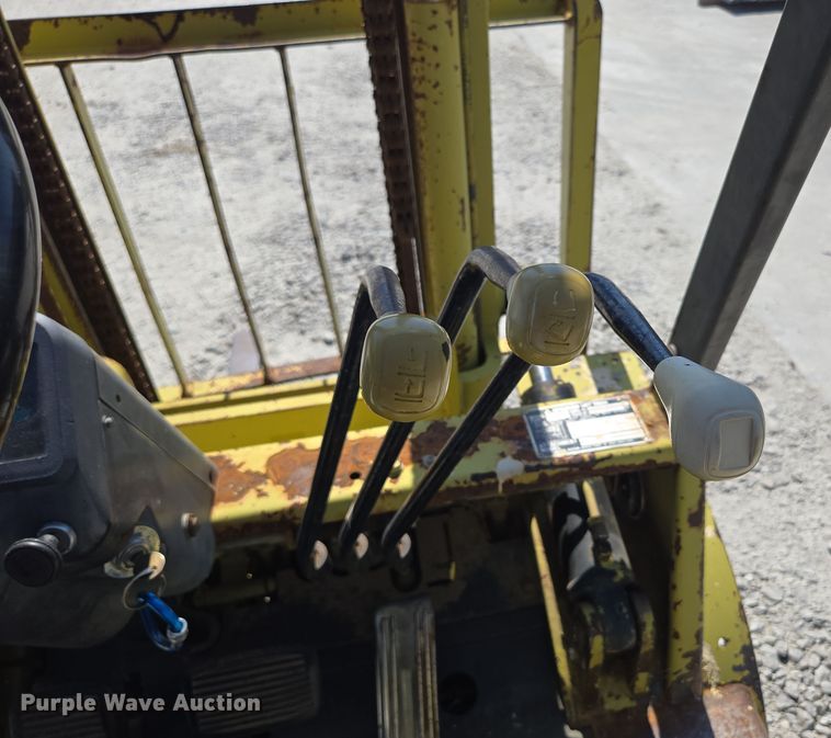 image for item EN3513 Mitsubishi FG25 forklift