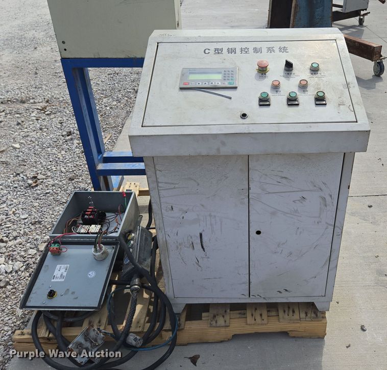 image for item EN3519 Electronic control panels