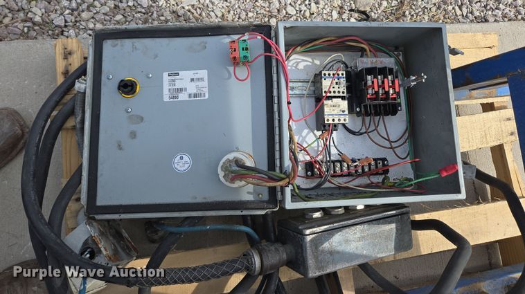 image for item EN3519 Electronic control panels