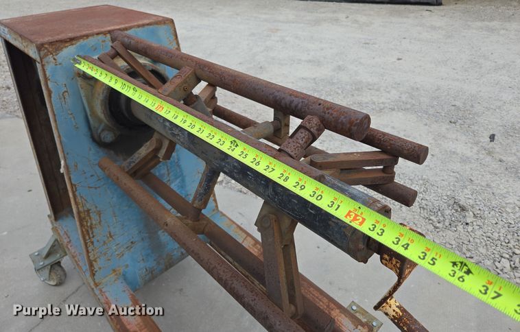 image for item EN3520 Metal decoiler