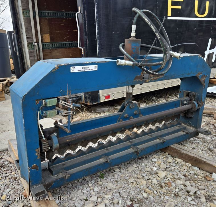image for item EN3521 Panel shear