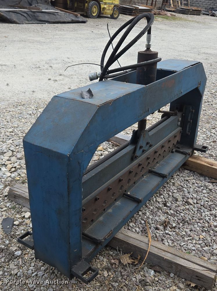 image for item EN3521 Panel shear