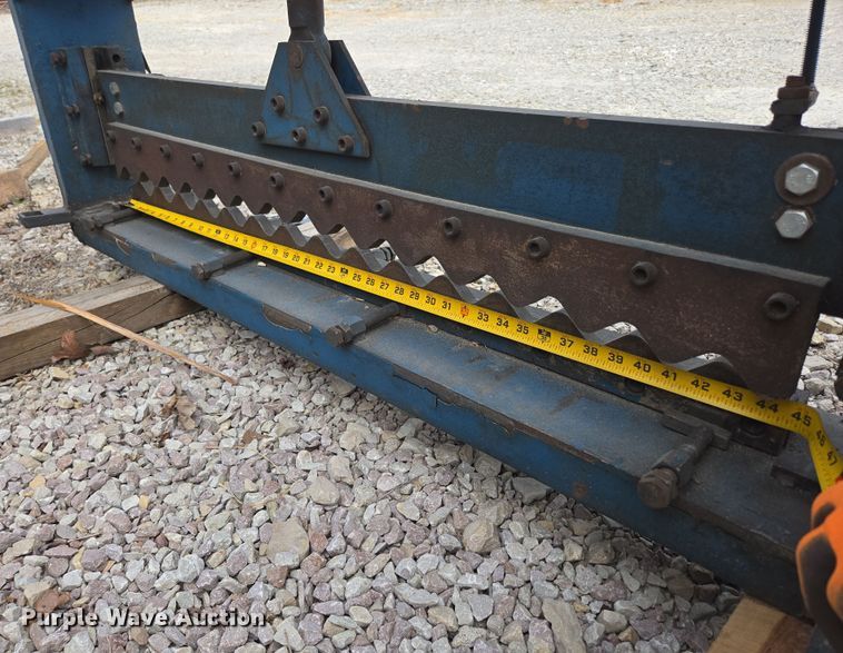 image for item EN3521 Panel shear