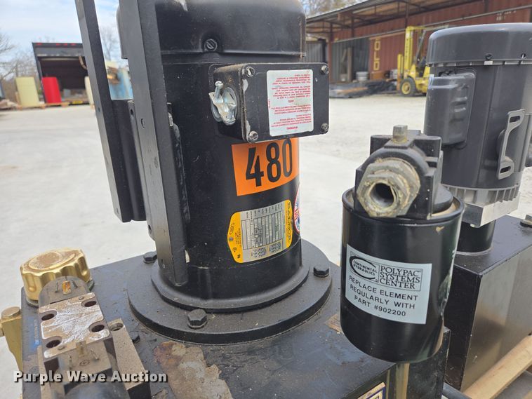 image for item EN3522 (3) pumps