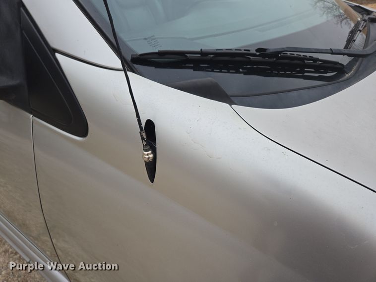 image for item EN3524 2004 Toyota Sienna LE handicap accessible van