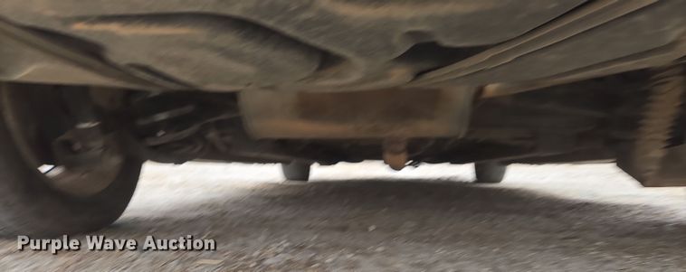 image for item EN3524 2004 Toyota Sienna LE handicap accessible van