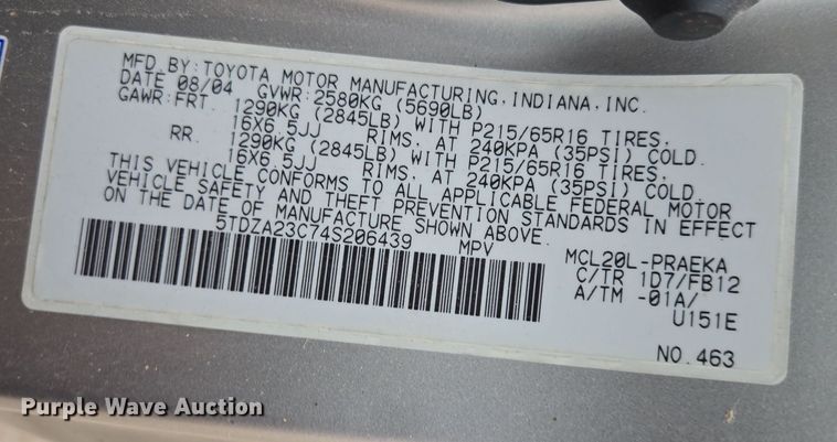 image for item EN3524 2004 Toyota Sienna LE handicap accessible van
