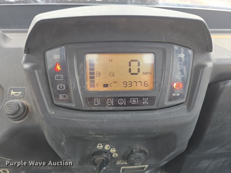 image for item EN3525 2014 Kubota  RTV X1120D utility vehicle