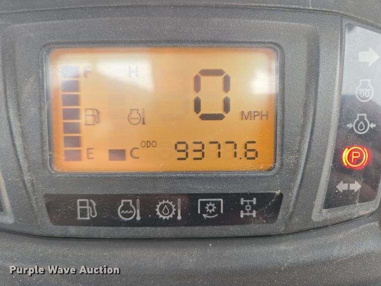 image for item EN3525 2014 Kubota  RTV X1120D utility vehicle