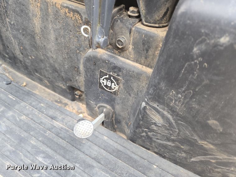 image for item EN3525 2014 Kubota  RTV X1120D utility vehicle