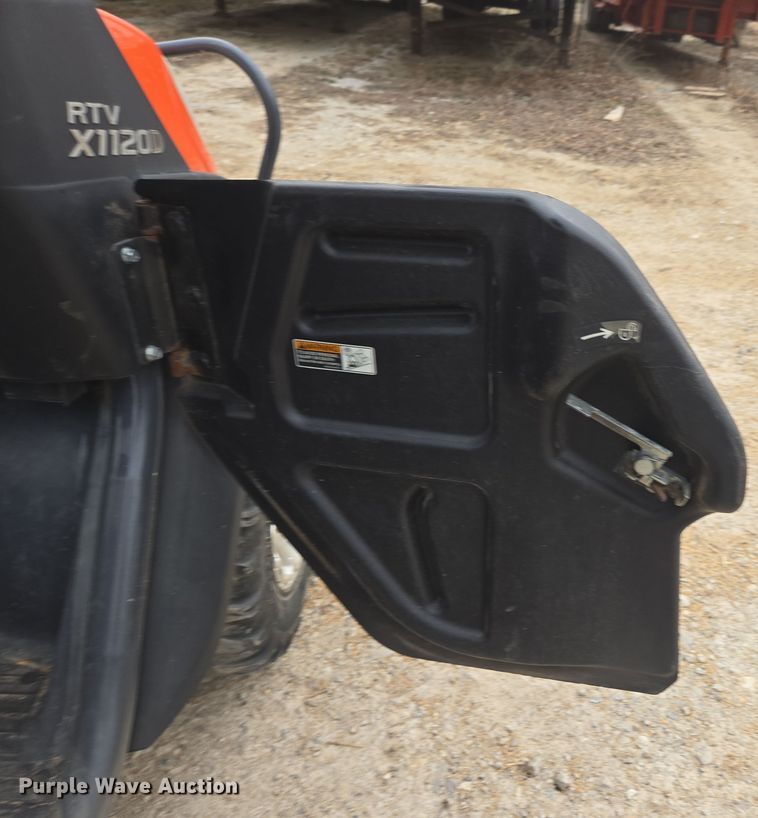 image for item EN3525 2014 Kubota  RTV X1120D utility vehicle