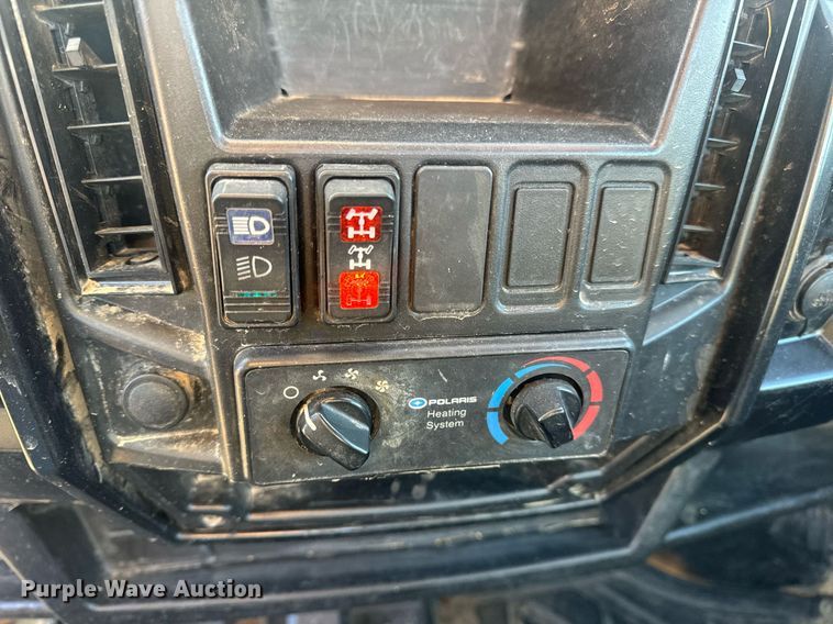 image for item EN5178 2014 Polaris Ranger 900XP utility vehicle