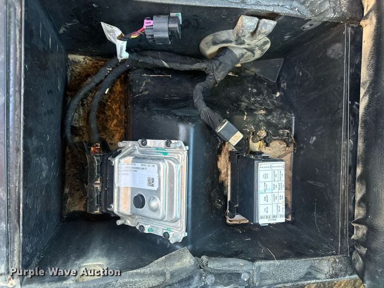 image for item EN5178 2014 Polaris Ranger 900XP utility vehicle