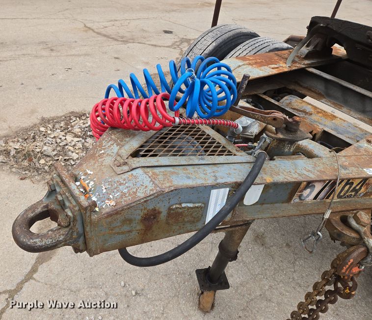 image for item EN8690 1989 Fruehauf EL FI trailer dolly