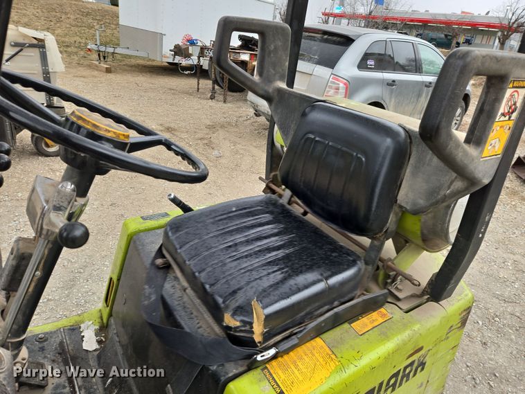 image for item EN8691 Clark C500-30 forklift