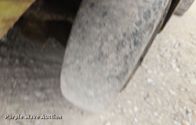 image for item EN8691 Clark C500-30 forklift