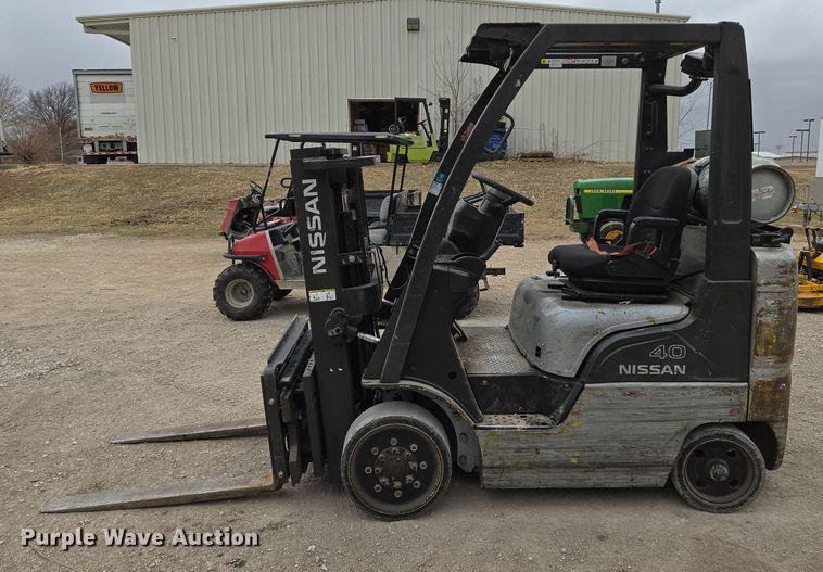 image for item EN8692 Nissan MCP1F2A20LV forklift