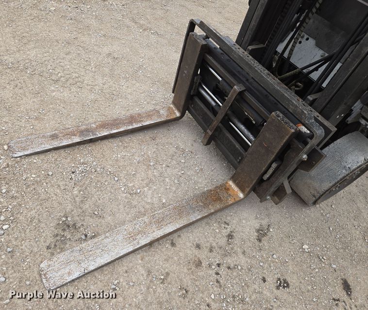 image for item EN8692 Nissan MCP1F2A20LV forklift