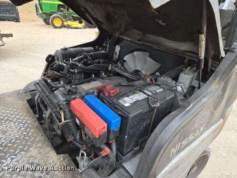 image for item EN8692 Nissan MCP1F2A20LV forklift