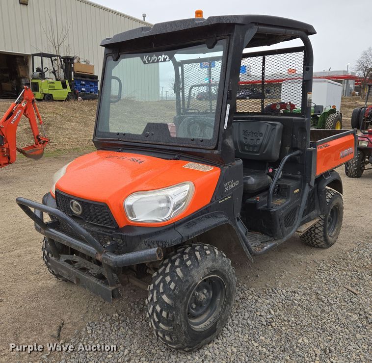 image for item EN8694 2014 Kubota RTV X900 utility vehicle