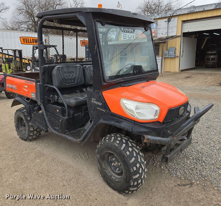 image for item EN8694 2014 Kubota RTV X900 utility vehicle