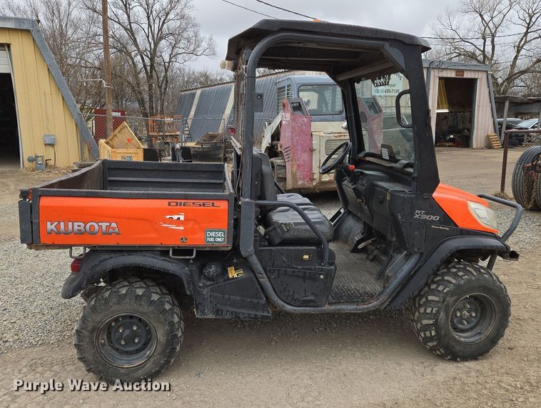 image for item EN8694 2014 Kubota RTV X900 utility vehicle