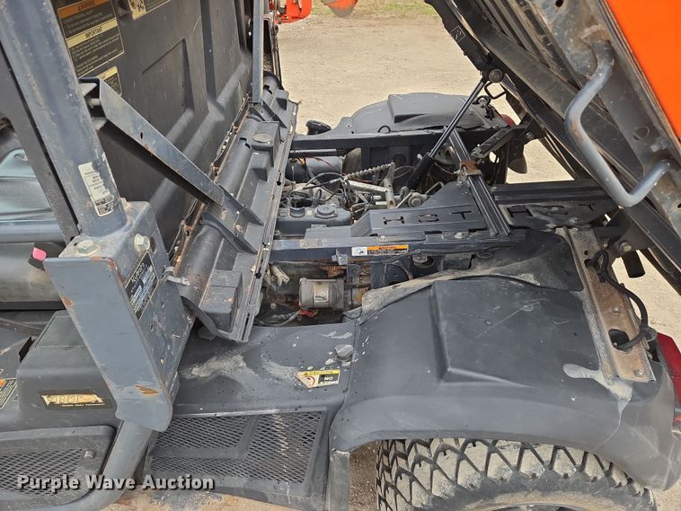 image for item EN8694 2014 Kubota RTV X900 utility vehicle